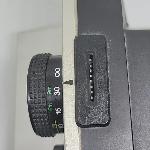 Polaroid Camera - Picture 7 of 7